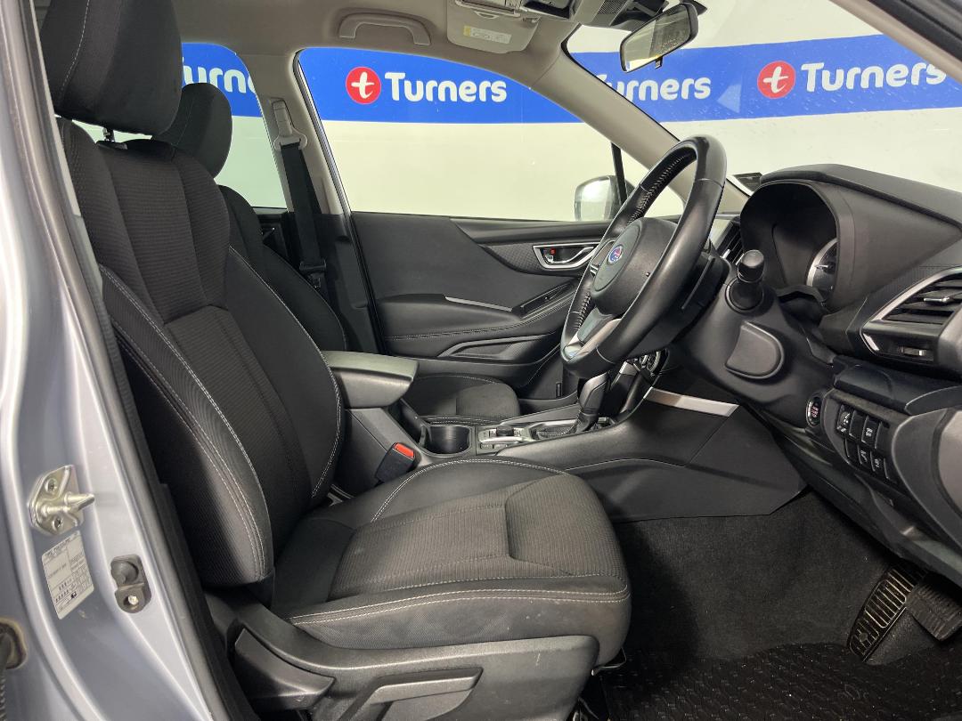 Photo '16' of Subaru Forester Photo '16' of Subaru Forester