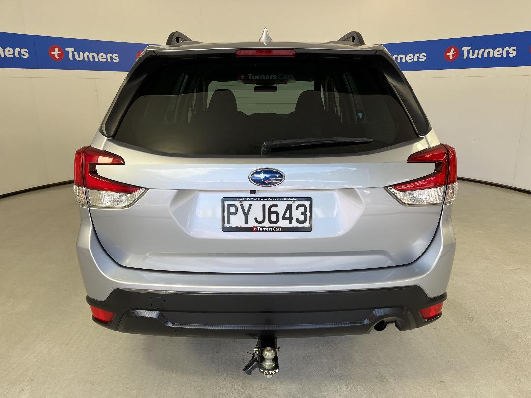 Photo '6' of Subaru Forester