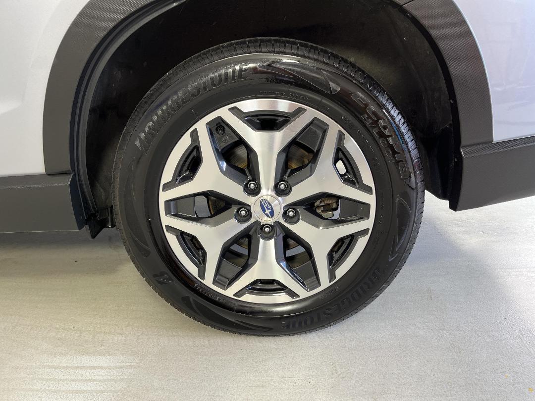 Photo '11' of Subaru Forester