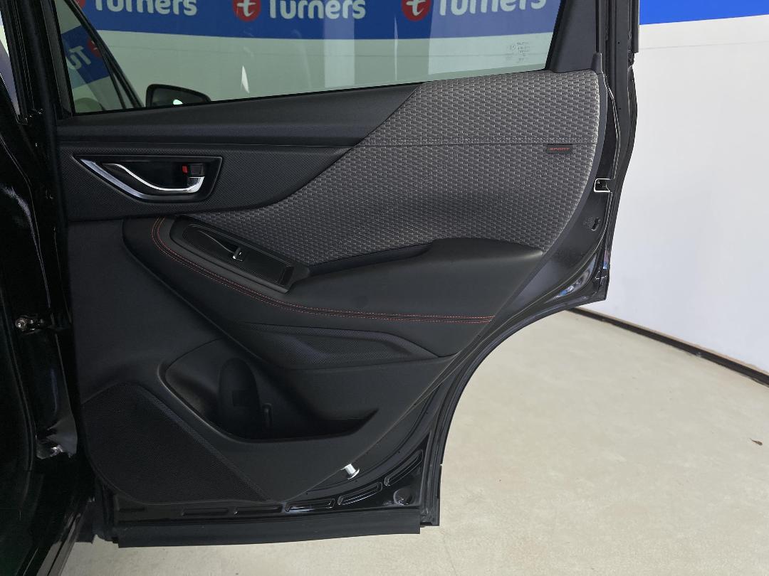 Photo '19' of Subaru Forester