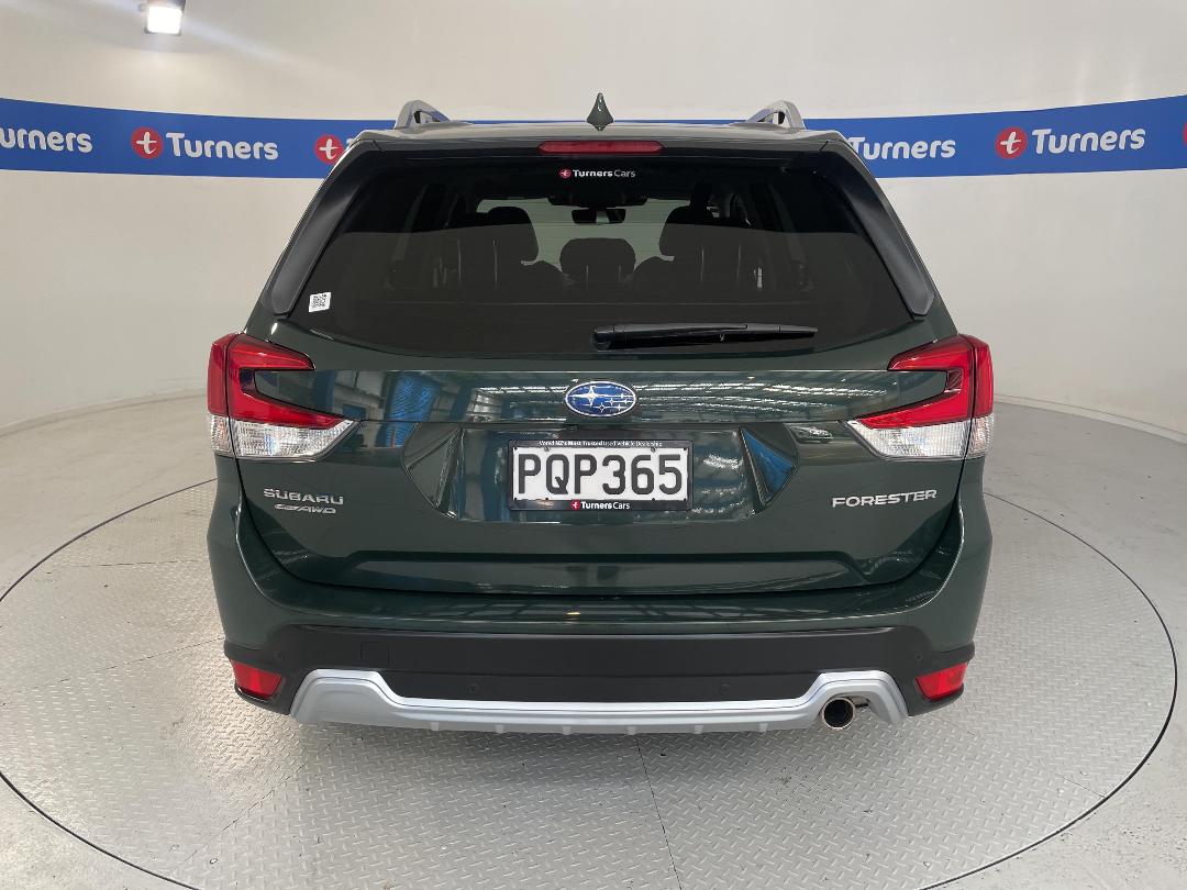 Photo '6' of Subaru Forester