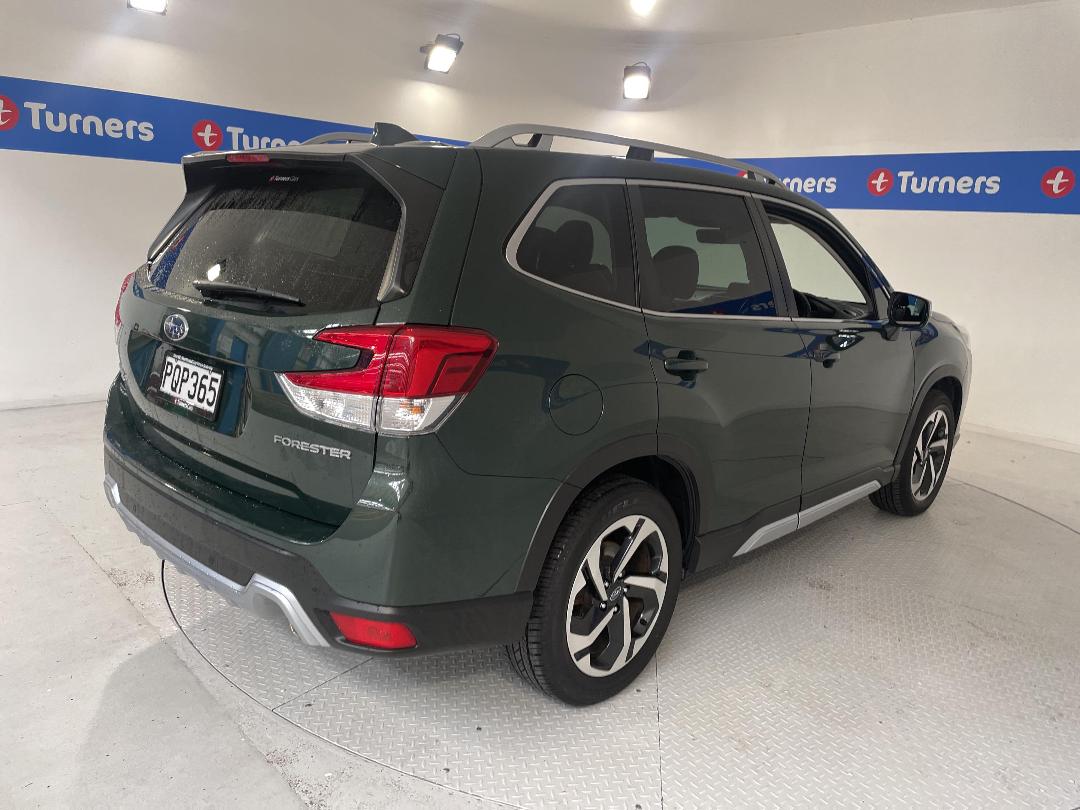 Photo '7' of Subaru Forester