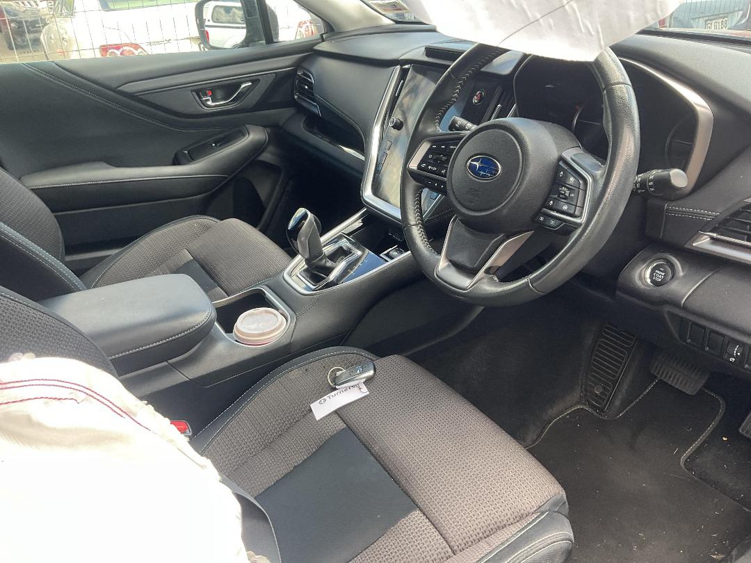 Photo '11' of Subaru Outback Sport