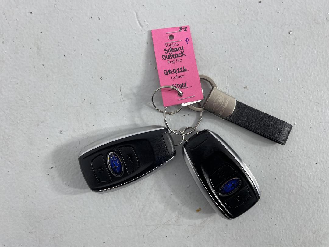 Photo '22' of Subaru Outback