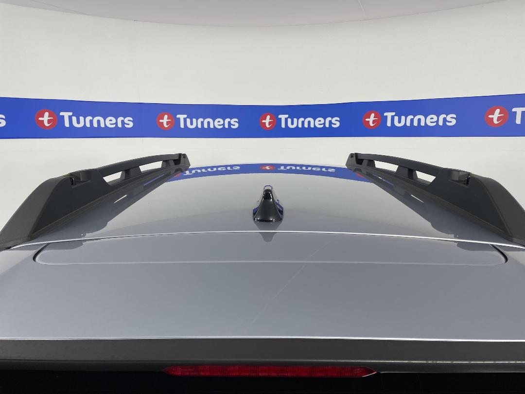 Photo '32' of Subaru Outback