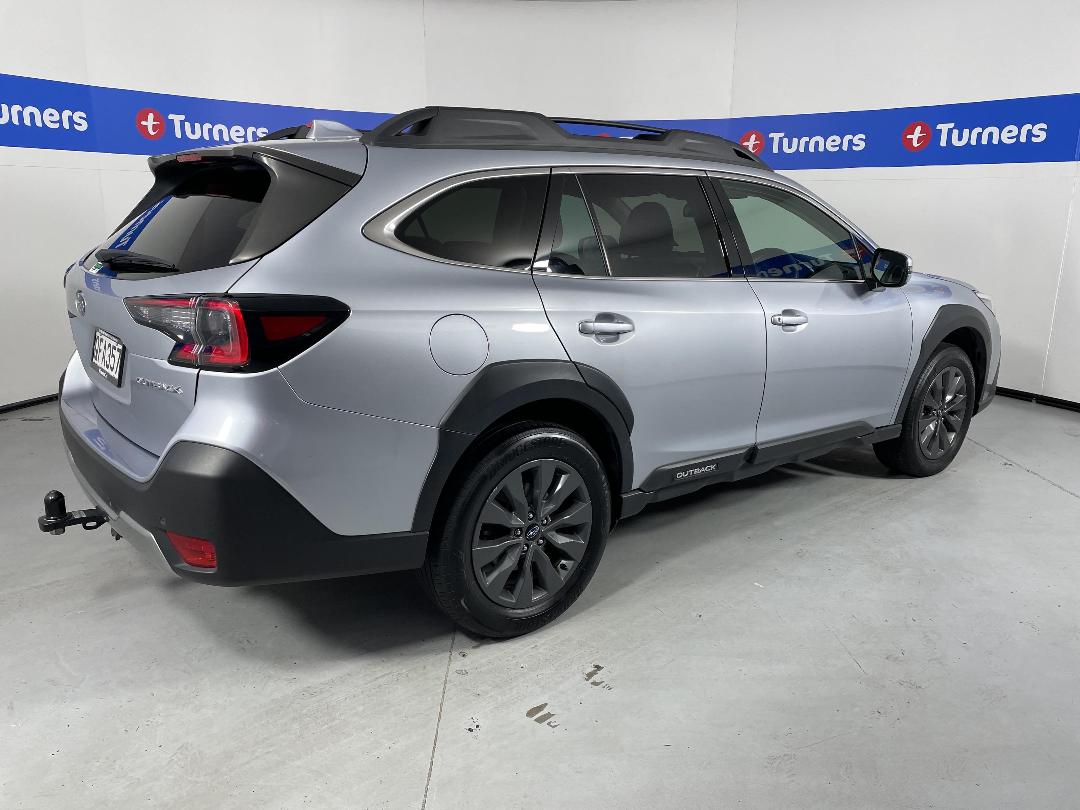 Photo '7' of Subaru Outback