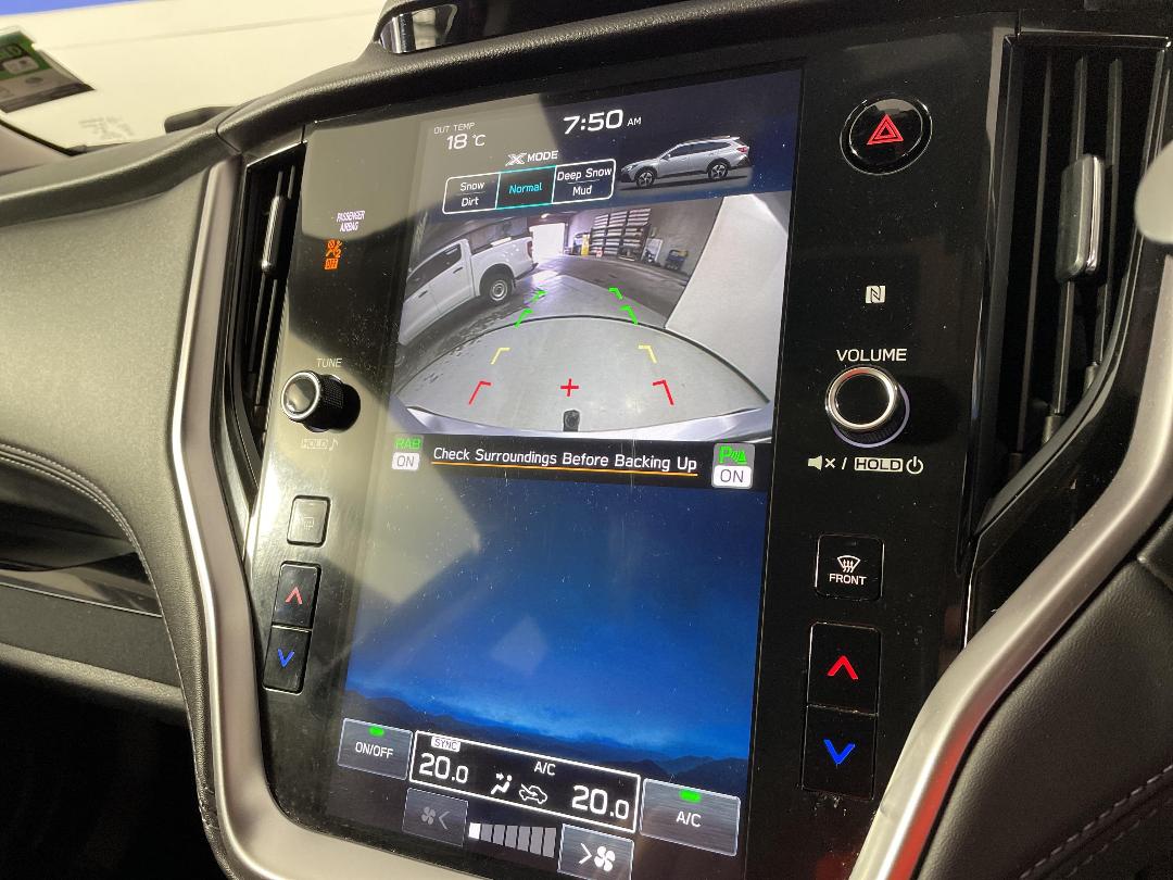 Photo '28' of Subaru Outback