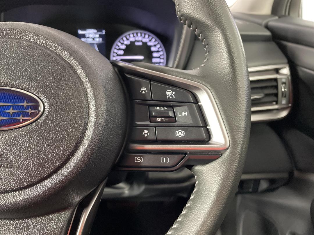 Photo '33' of Subaru Outback