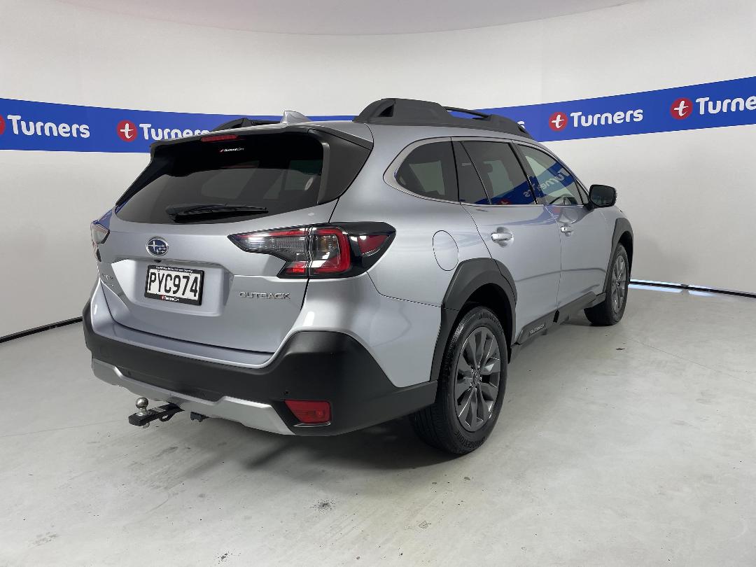 Photo '7' of Subaru Outback