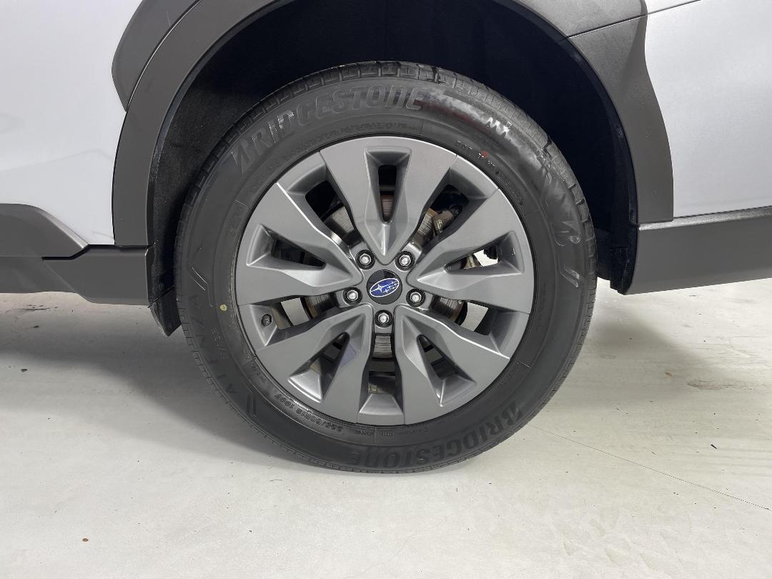 Photo '11' of Subaru Outback