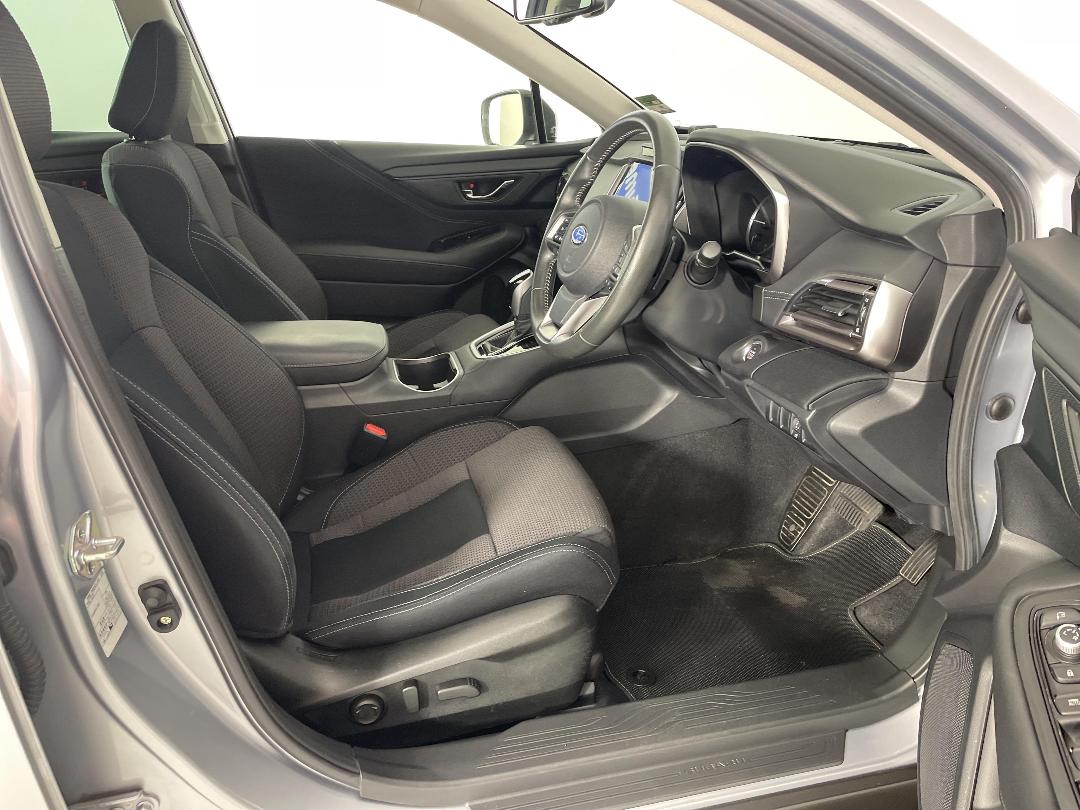 Photo '16' of Subaru Outback