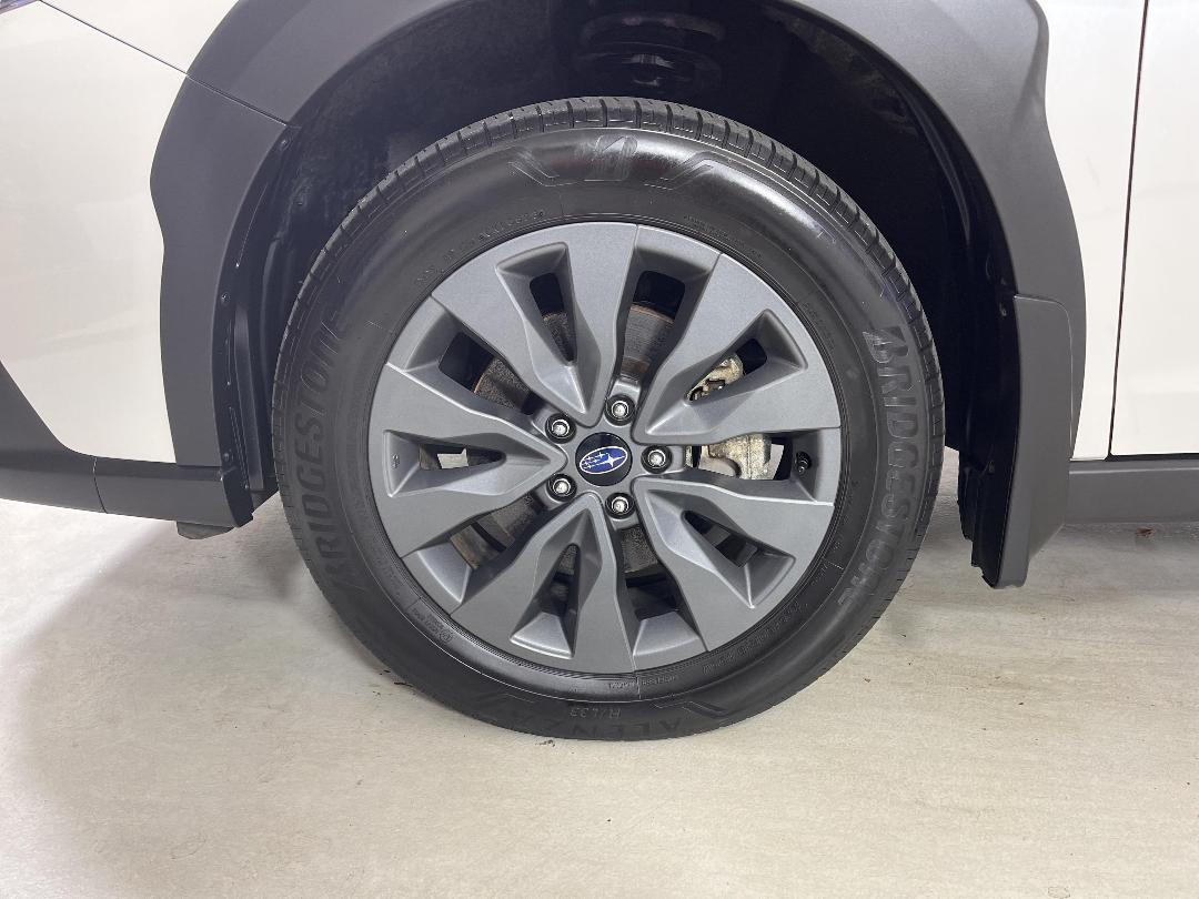 Photo '10' of Subaru Outback