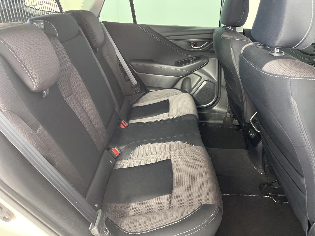 Photo '20' of Subaru Outback