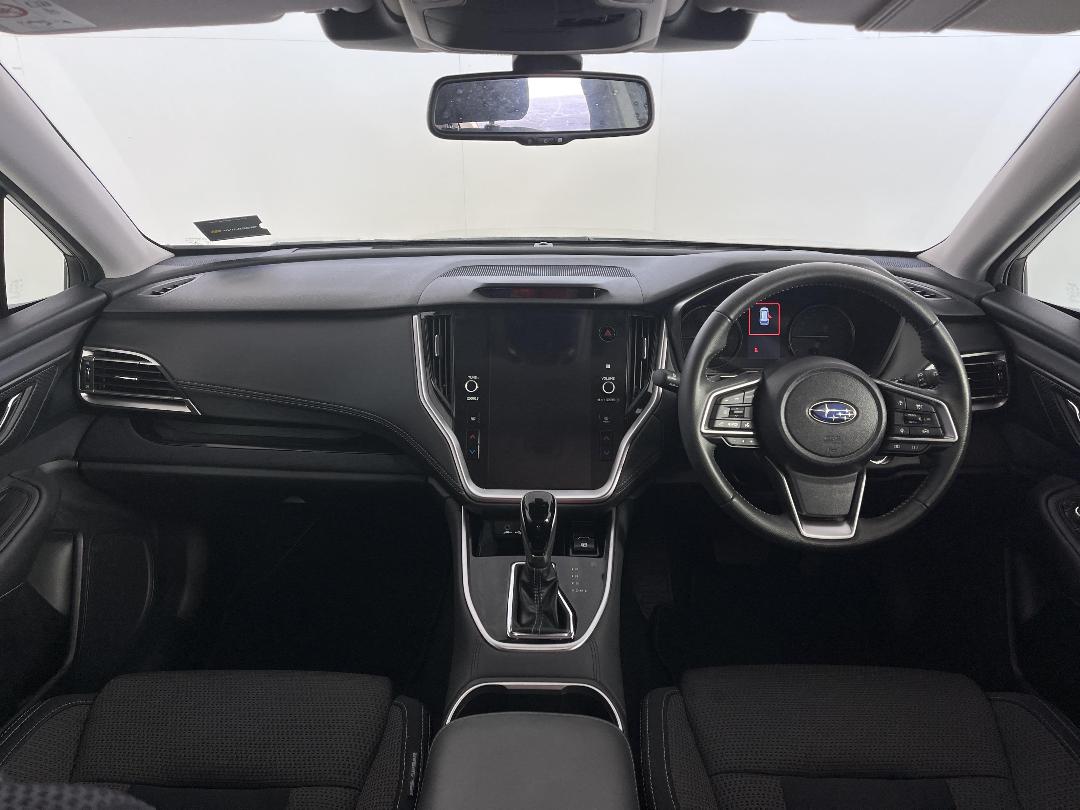 Photo '17' of Subaru Outback