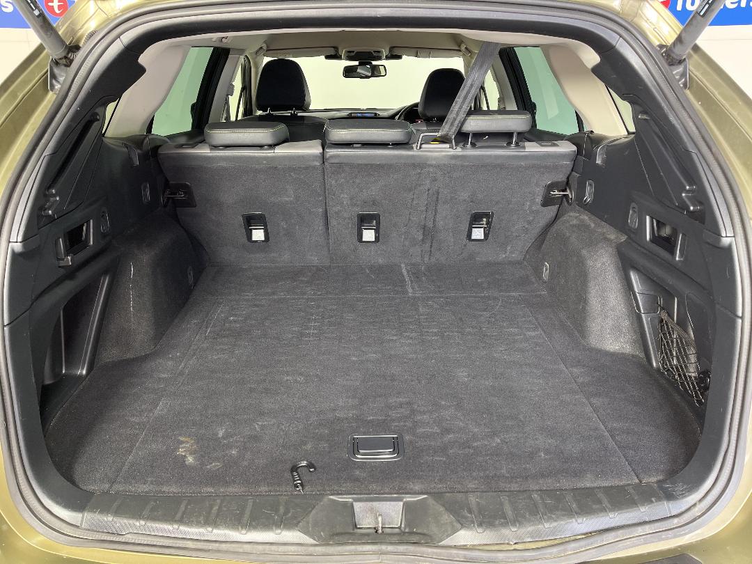 Photo '14' of Subaru Outback