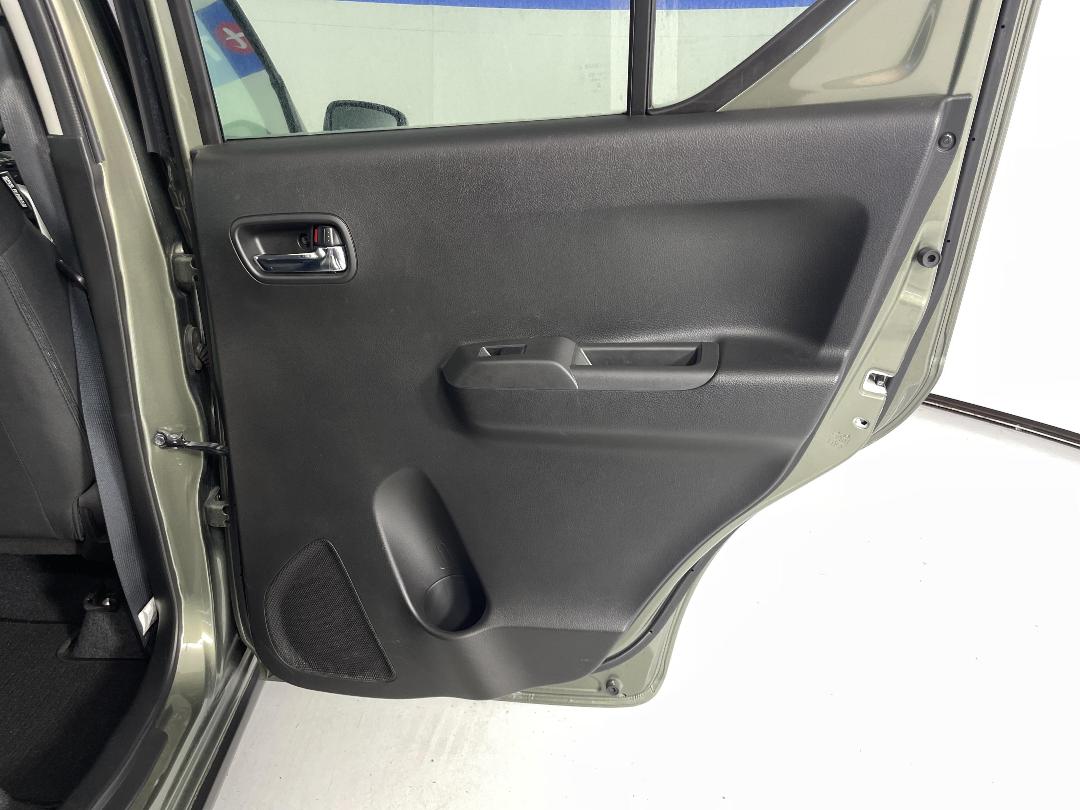 Photo '19' of Suzuki Ignis