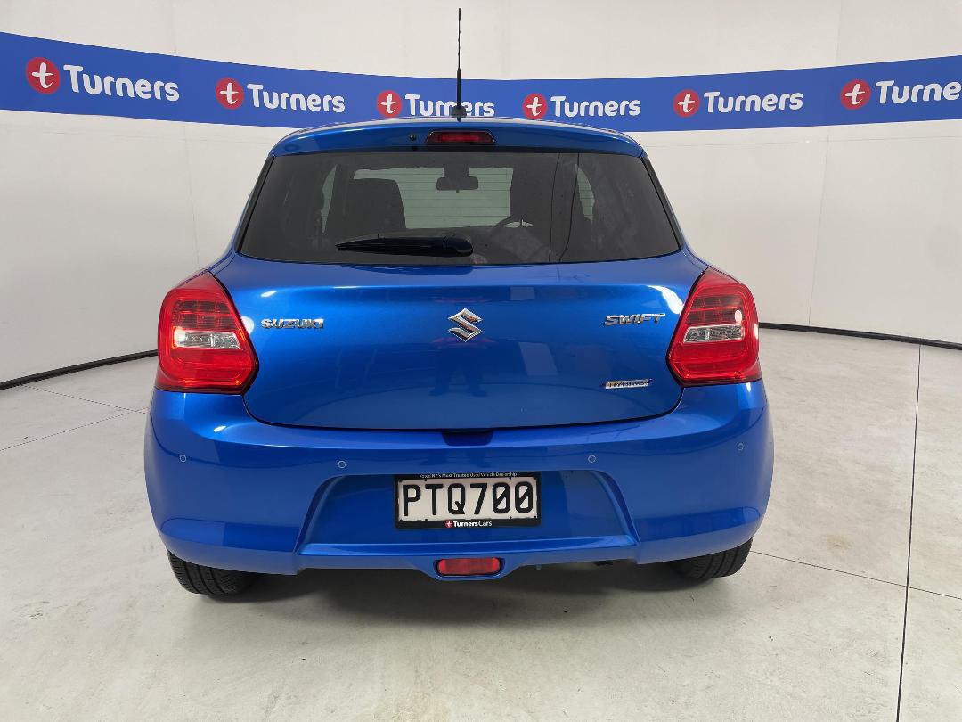 Photo '6' of Suzuki Swift