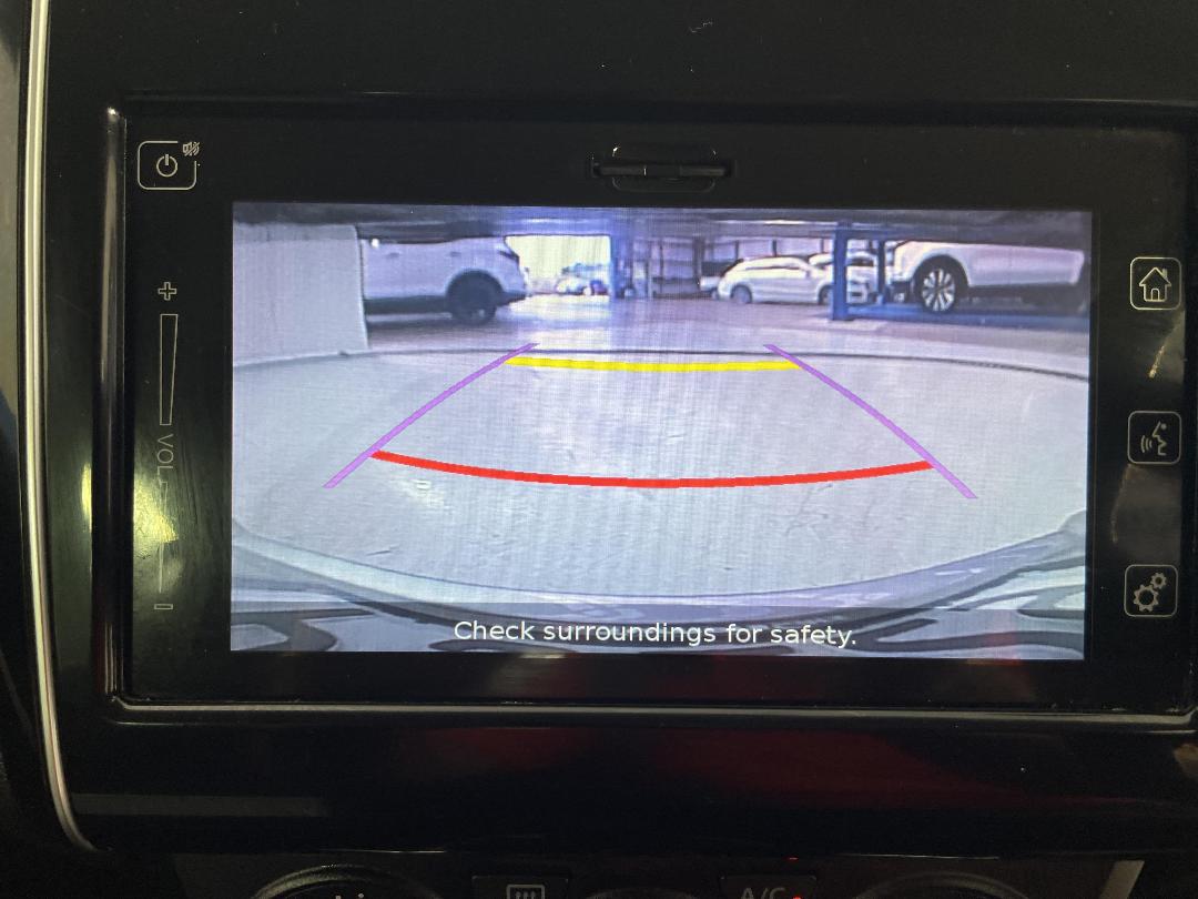 Photo '23' of Suzuki Swift