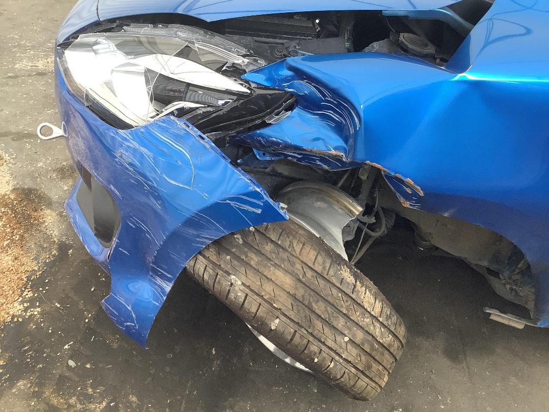 Photo '2' of Suzuki Swift GLX Hybrid Photo '2' of Suzuki Swift GLX Hybrid