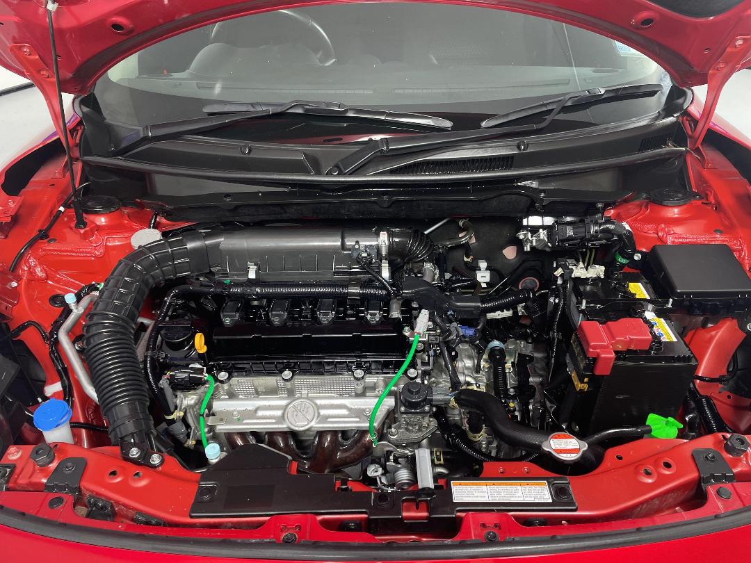 Photo '13' of Suzuki Swift