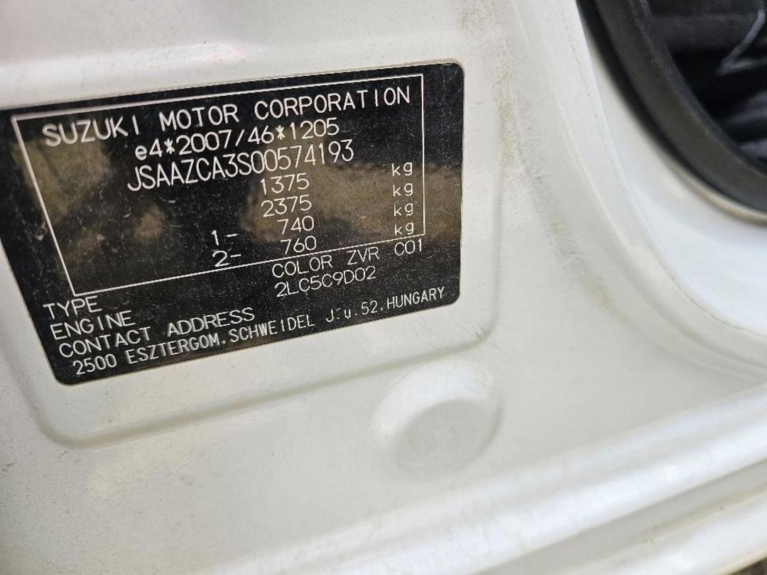 Photo '13' of Suzuki Swift GLX Hybrid Photo '13' of Suzuki Swift GLX Hybrid