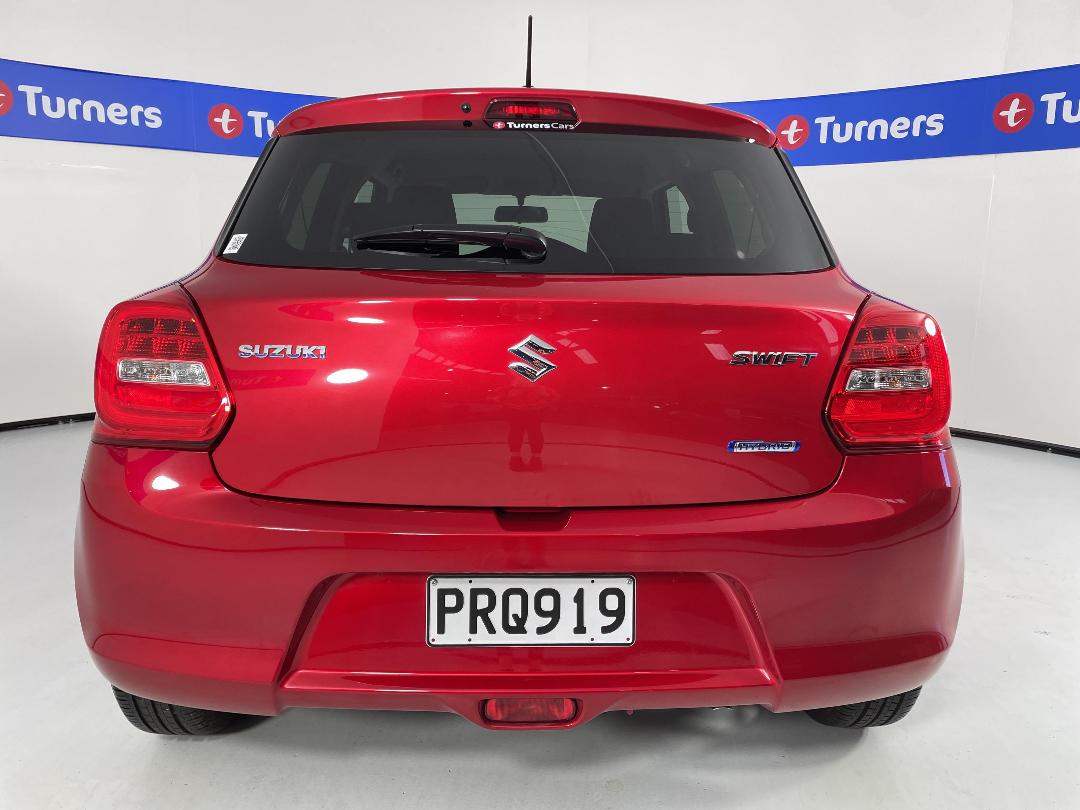 Photo '6' of Suzuki Swift