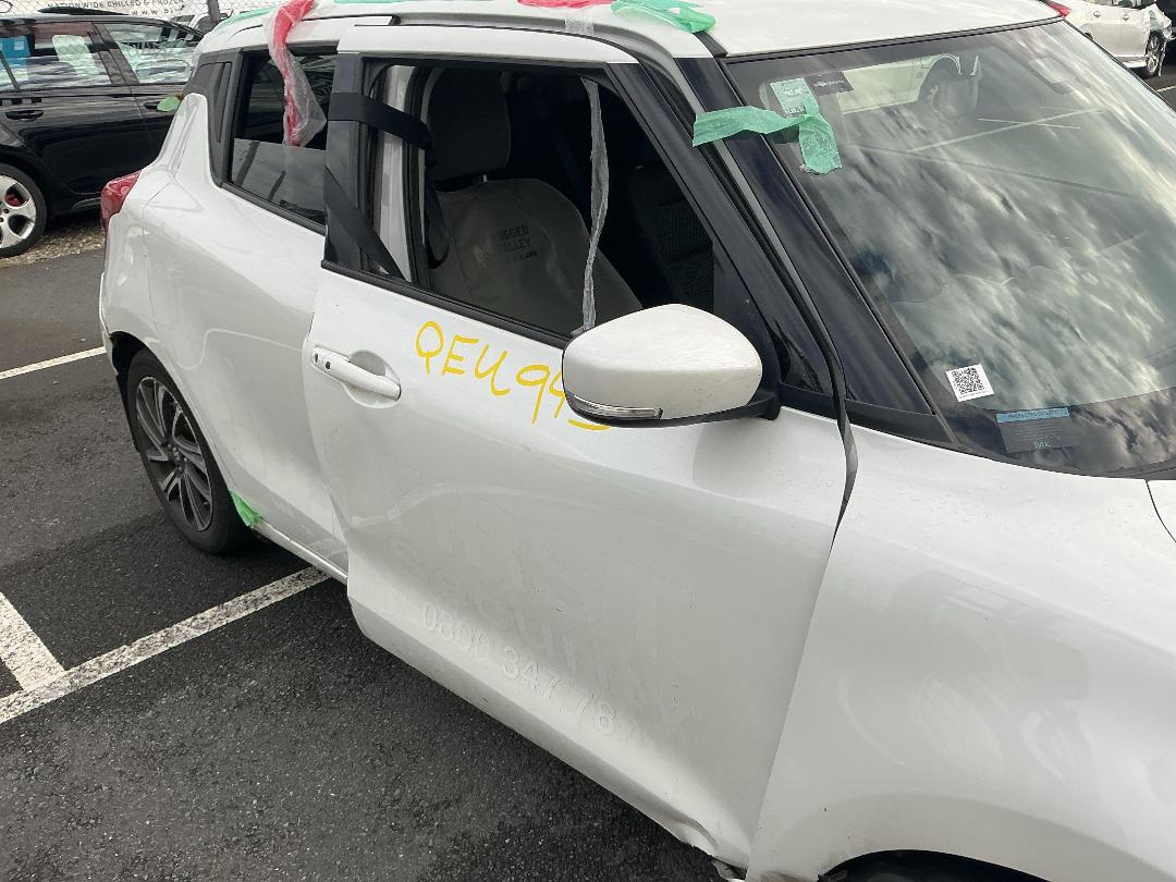 Photo '17' of Suzuki Swift RS Hybrid