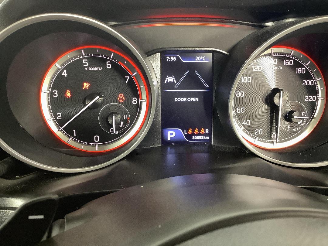 Photo '21' of Suzuki Swift