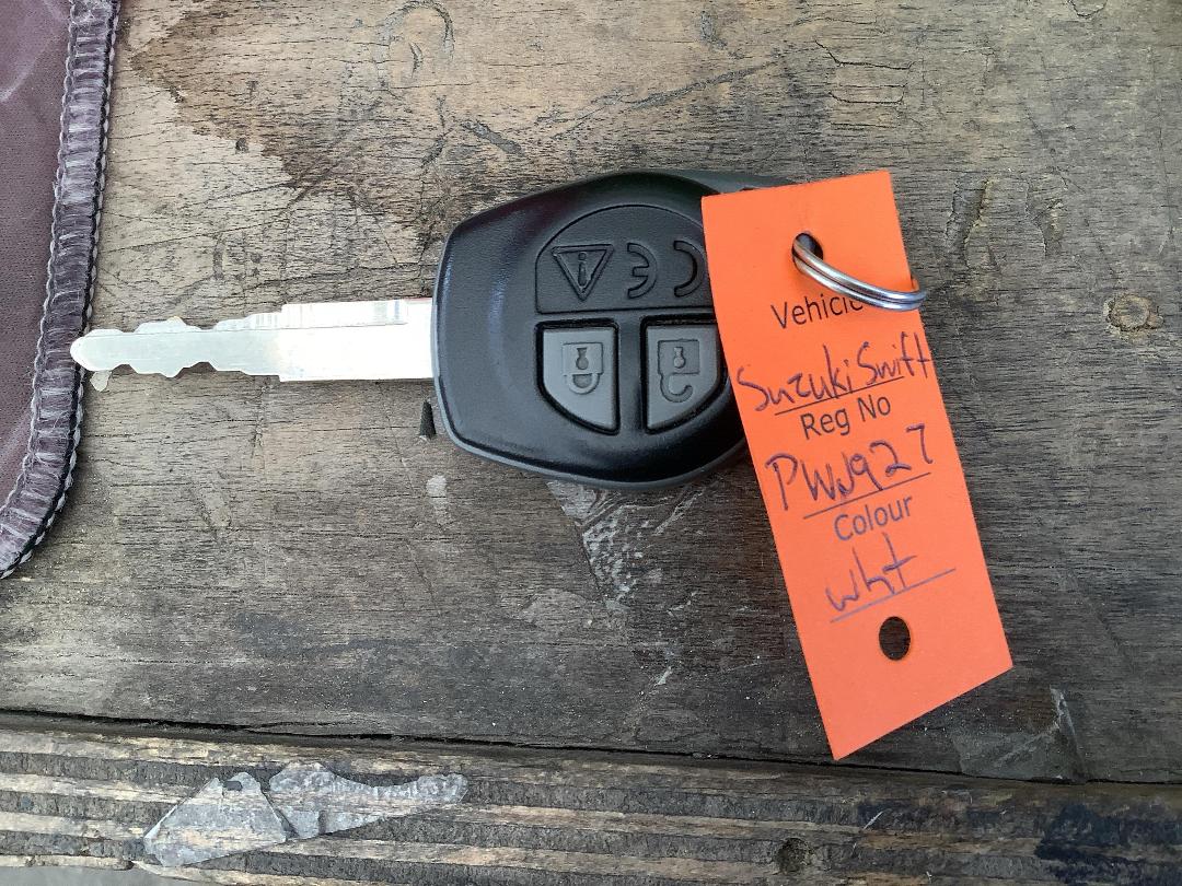 Photo '26' of Suzuki Swift GLX Hybrid Photo '26' of Suzuki Swift GLX Hybrid