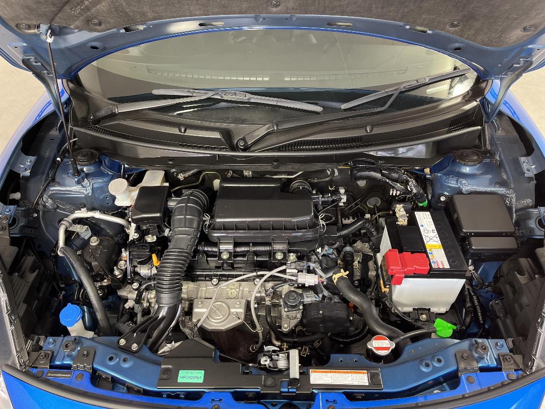 Photo '13' of Suzuki Swift