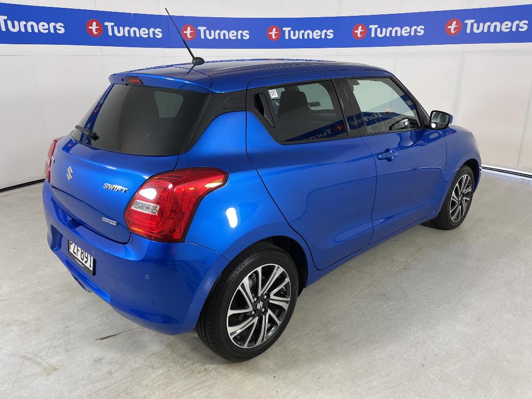 Photo '7' of Suzuki Swift