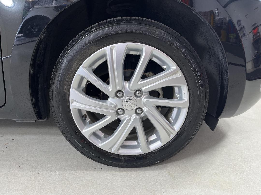 Photo '9' of Suzuki Swift