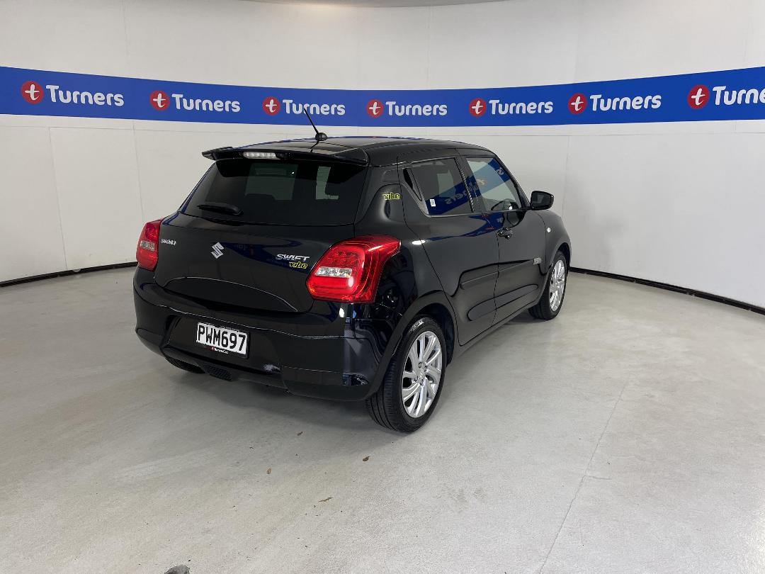 Photo '7' of Suzuki Swift