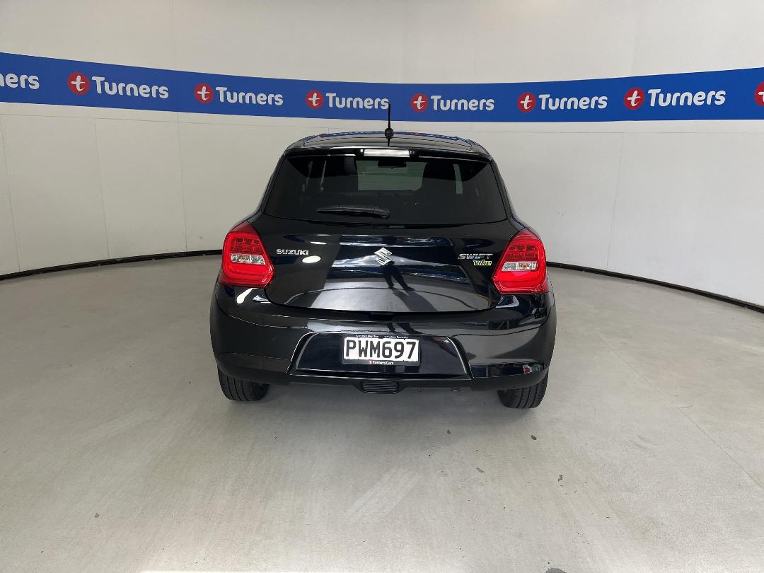 Photo '6' of Suzuki Swift