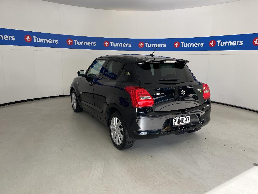 Photo '5' of Suzuki Swift