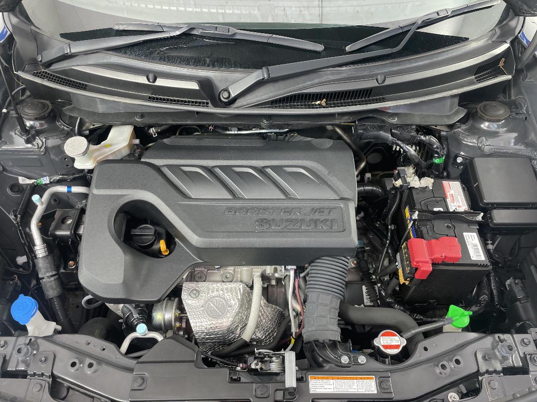 Photo '13' of Suzuki Swift