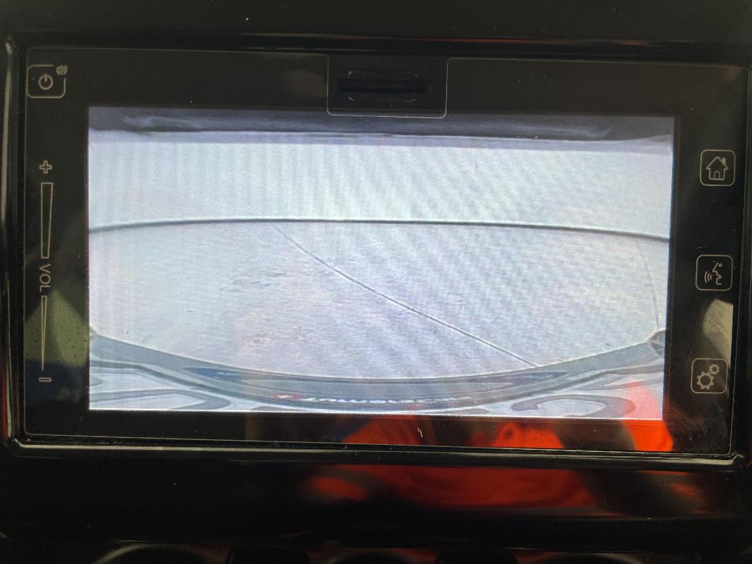 Photo '24' of Suzuki Swift