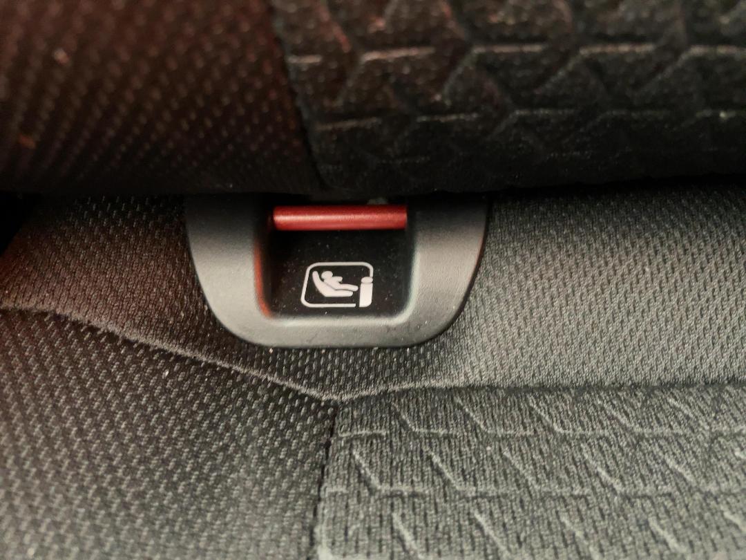 Photo '23' of Suzuki Swift Photo '23' of Suzuki Swift