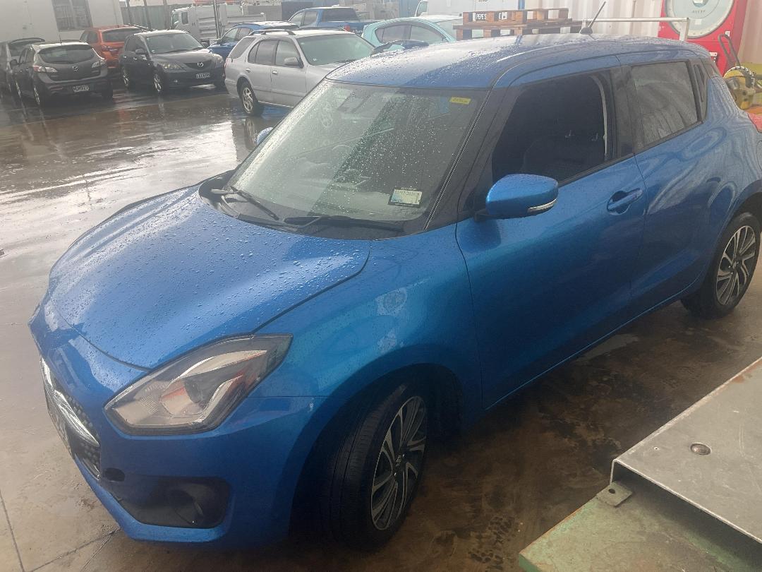 Photo '5' of Suzuki Swift RS