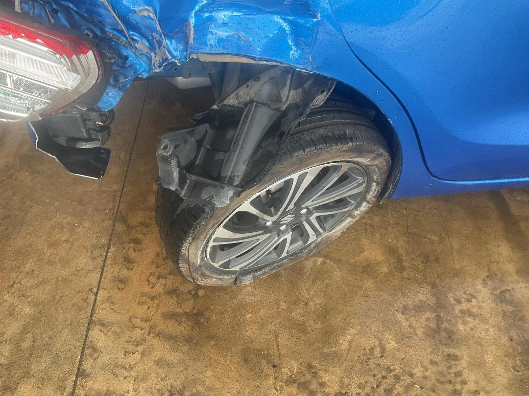 Photo '19' of Suzuki Swift RS