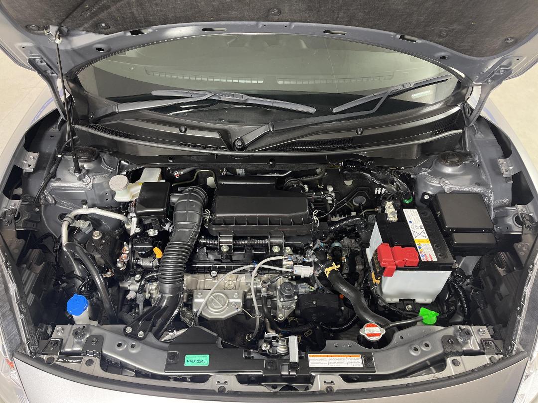 Photo '13' of Suzuki Swift Photo '13' of Suzuki Swift