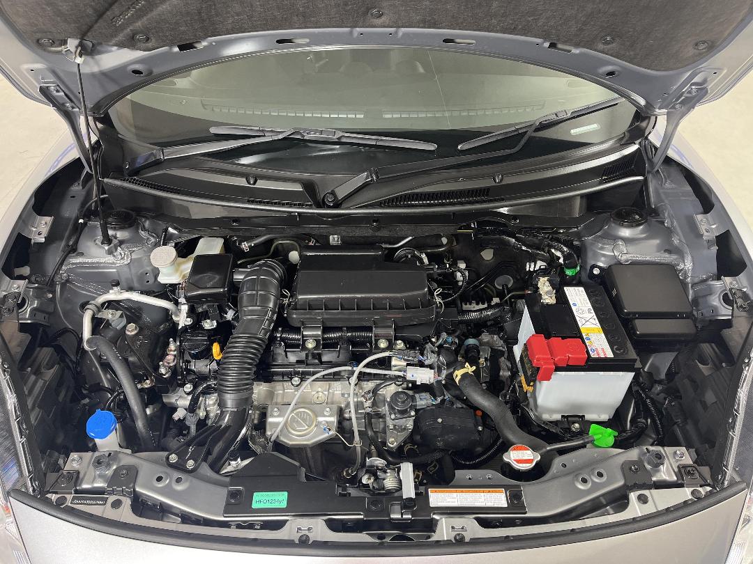 Photo '13' of Suzuki Swift