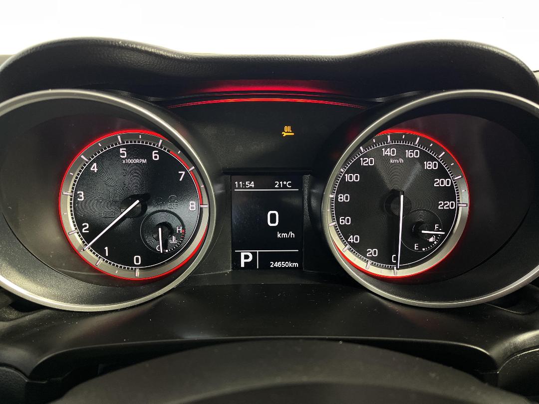 Photo '21' of Suzuki Swift