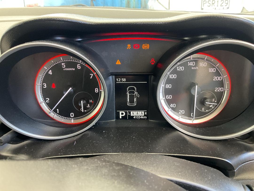 Photo '22' of Suzuki Swift GL