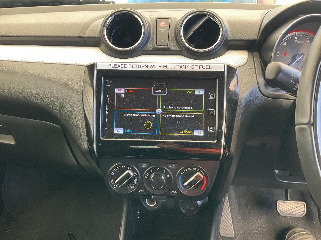 Photo '21' of Suzuki Swift GL