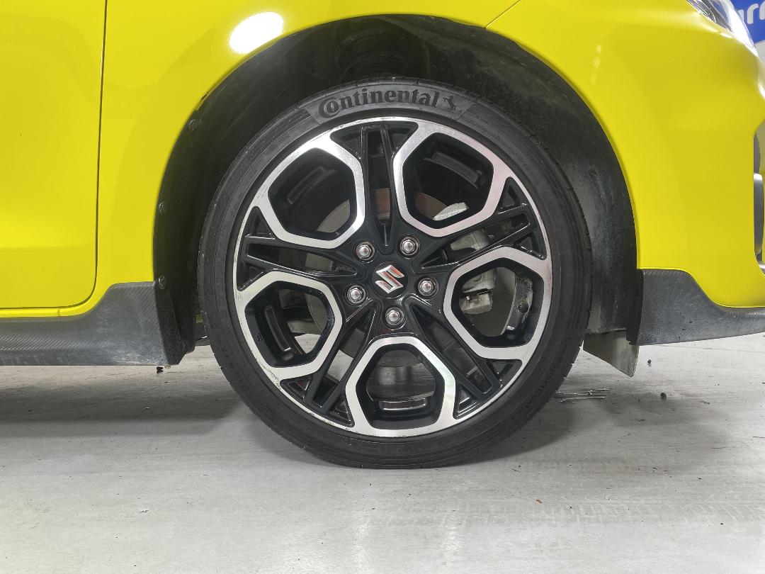 Photo '9' of Suzuki Swift