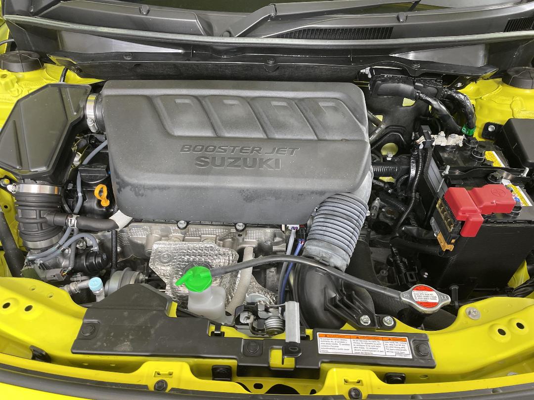 Photo '13' of Suzuki Swift