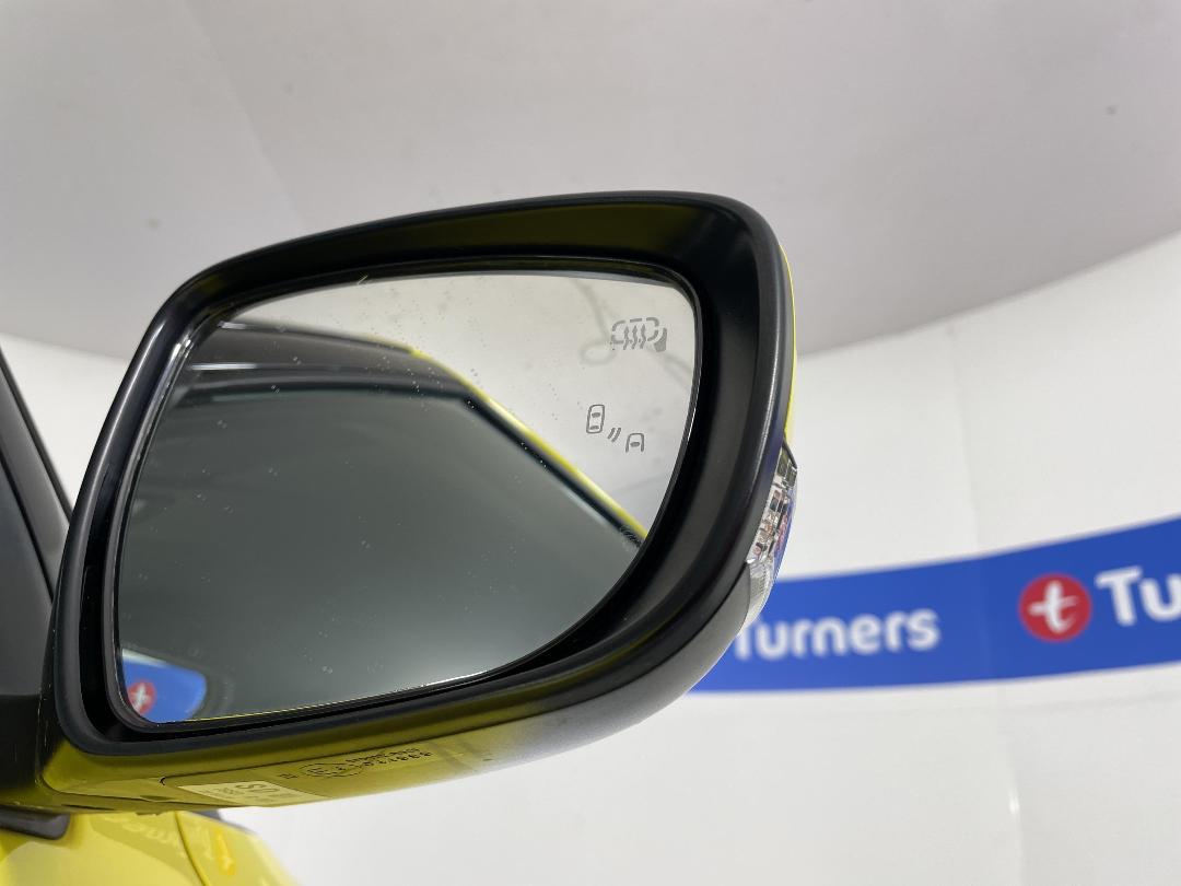 Photo '26' of Suzuki Swift