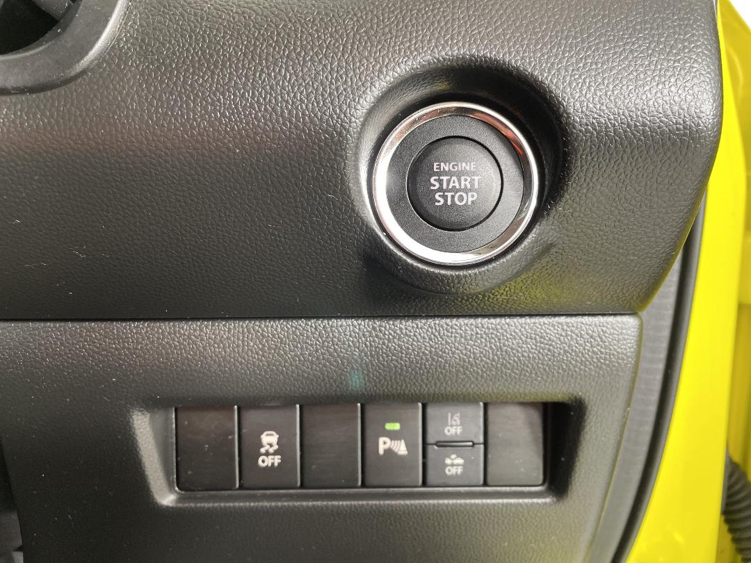 Photo '30' of Suzuki Swift