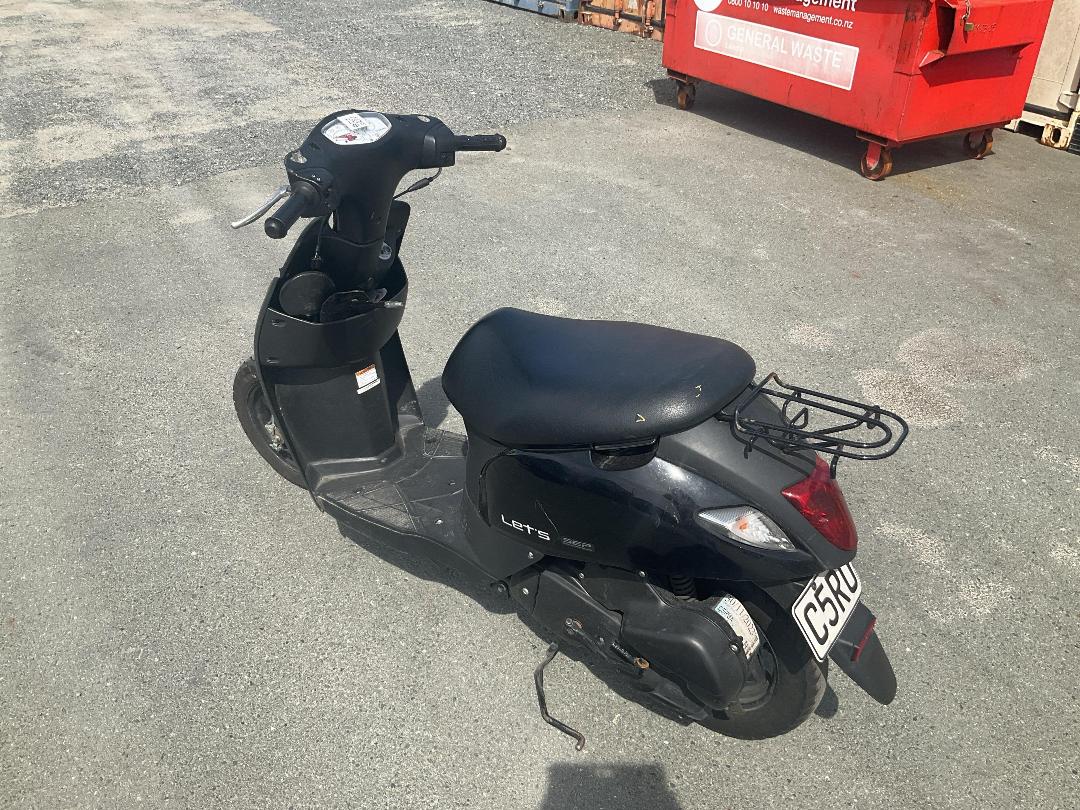 Photo '7' of Suzuki UZ50